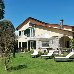 ***** Hotel Augustus & Italy